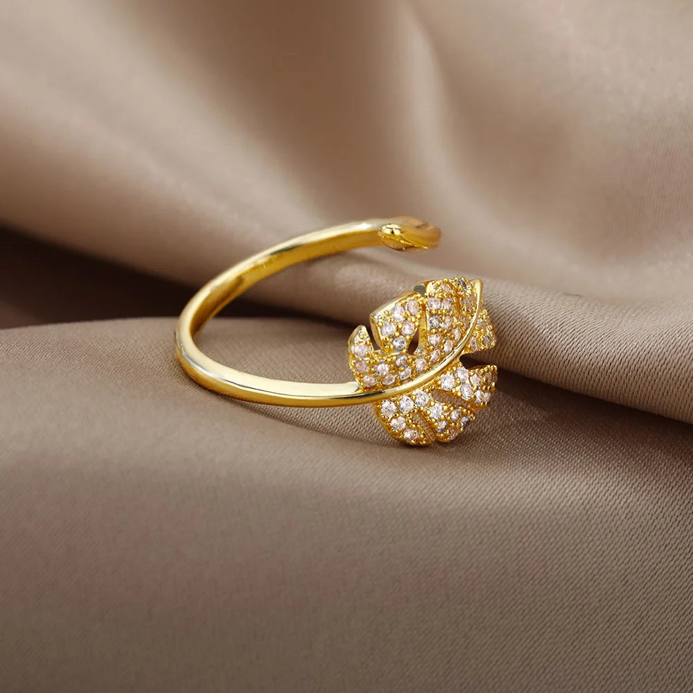 Golden Palm Leaf Ring